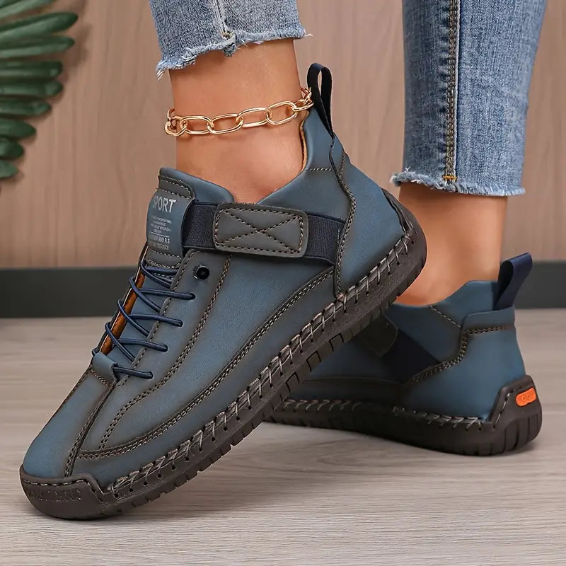 Néva boot